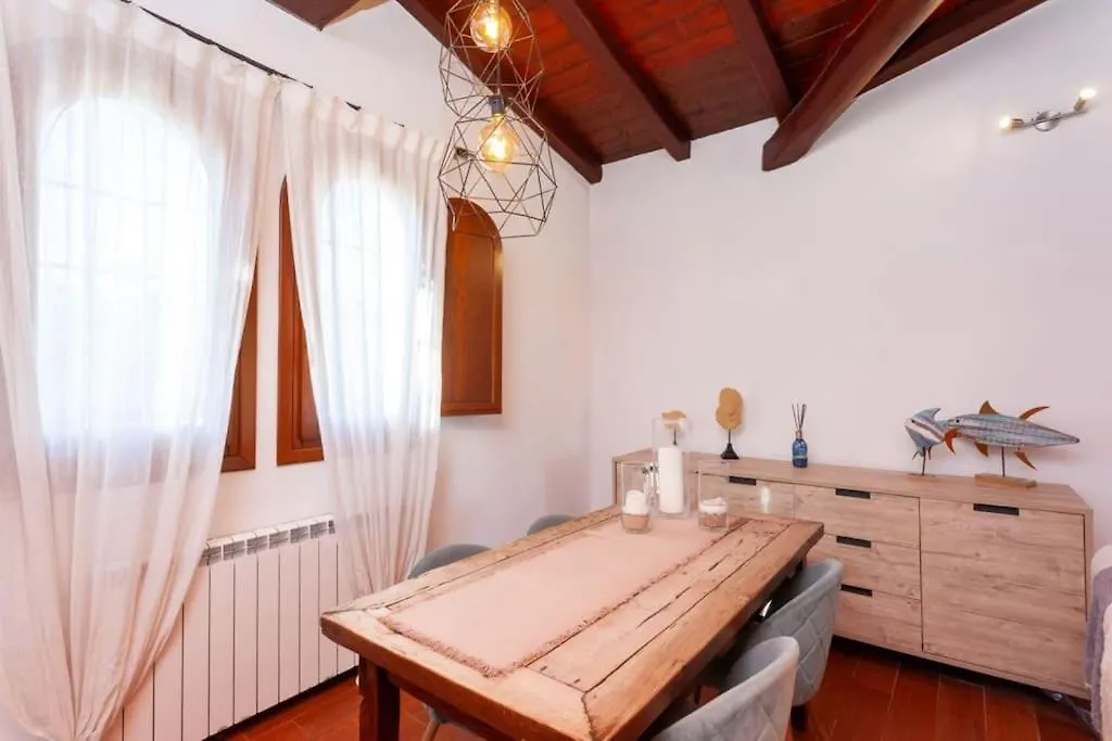 Villetta Monica San Teodoro  Apartment