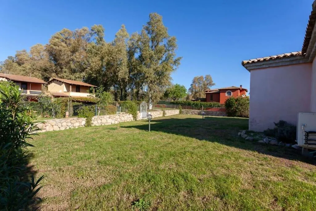 Villetta Monica San Teodoro  Apartment